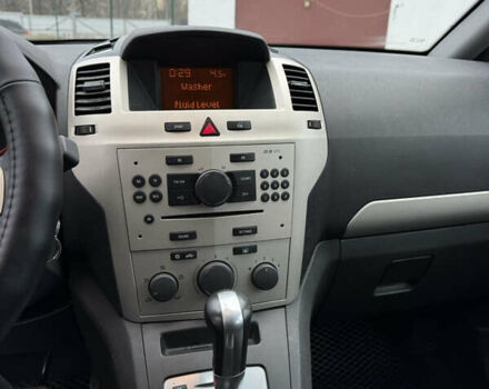 Серый Опель Зафира, объемом двигателя 1.91 л и пробегом 293 тыс. км за 6499 $, фото 13 на Automoto.ua