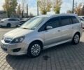 Серый Опель Зафира, объемом двигателя 2.2 л и пробегом 194 тыс. км за 6400 $, фото 2 на Automoto.ua