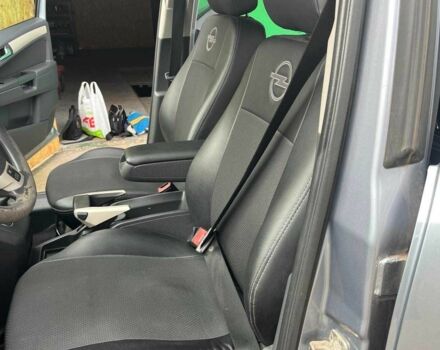 Серый Опель Зафира, объемом двигателя 1.6 л и пробегом 140 тыс. км за 7620 $, фото 15 на Automoto.ua