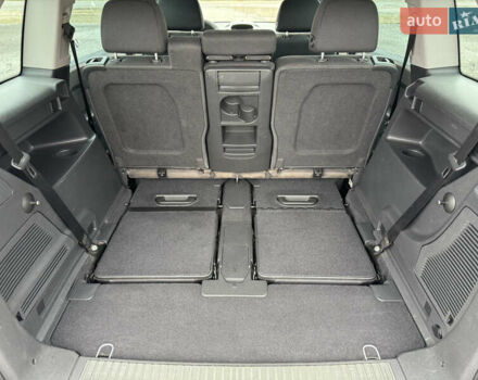 Серый Опель Зафира, объемом двигателя 1.91 л и пробегом 176 тыс. км за 6500 $, фото 19 на Automoto.ua