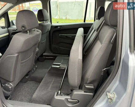 Сірий Опель Зафіра, об'ємом двигуна 1.8 л та пробігом 191 тис. км за 6700 $, фото 35 на Automoto.ua