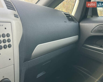 Опель Зафира 2008 в Трускавце на Automoto.ua Серый Опель Зафира, объемом двигателя 1.6 л и пробегом 162 тыс. км за 5950 $, фото 60 на Automoto.ua