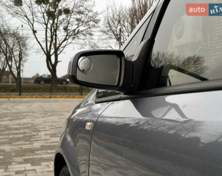 Серый Опель Зафира, объемом двигателя 1.69 л и пробегом 280 тыс. км за 4200 $, фото 19 на Automoto.ua