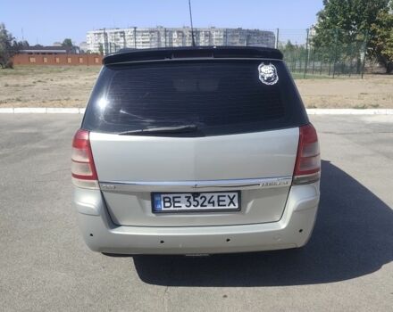 Серый Опель Зафира, объемом двигателя 1.8 л и пробегом 23 тыс. км за 6000 $, фото 3 на Automoto.ua