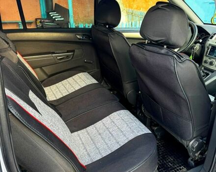 Сірий Опель Зафіра, об'ємом двигуна 1.6 л та пробігом 243 тис. км за 6500 $, фото 9 на Automoto.ua