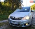 Серый Опель Зафира, объемом двигателя 1.7 л и пробегом 275 тыс. км за 7000 $, фото 2 на Automoto.ua