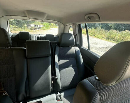 Серый Опель Зафира, объемом двигателя 1.6 л и пробегом 183 тыс. км за 5500 $, фото 8 на Automoto.ua