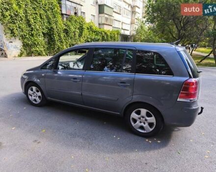 Серый Опель Зафира, объемом двигателя 1.8 л и пробегом 270 тыс. км за 5000 $, фото 5 на Automoto.ua