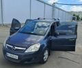 Серый Опель Зафира, объемом двигателя 1.6 л и пробегом 380 тыс. км за 6200 $, фото 2 на Automoto.ua