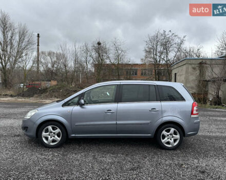 Серый Опель Зафира, объемом двигателя 1.91 л и пробегом 176 тыс. км за 6500 $, фото 4 на Automoto.ua