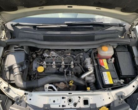 Сірий Опель Зафіра, об'ємом двигуна 1.7 л та пробігом 265 тис. км за 5700 $, фото 5 на Automoto.ua