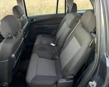 Серый Опель Зафира, объемом двигателя 1.9 л и пробегом 281 тыс. км за 2800 $, фото 8 на Automoto.ua