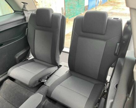 Серый Опель Зафира, объемом двигателя 1.6 л и пробегом 140 тыс. км за 7620 $, фото 22 на Automoto.ua