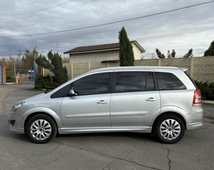 Опель Зафира 2008 в Кривом Роге на Automoto.ua Серый Опель Зафира, объемом двигателя 2.2 л и пробегом 194 тыс. км за 6499 $, фото 7 на Automoto.ua