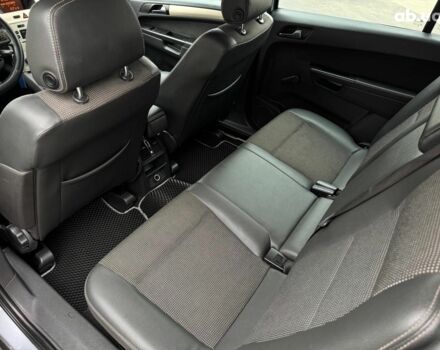 Серый Опель Зафира, объемом двигателя 1.9 л и пробегом 345 тыс. км за 6590 $, фото 31 на Automoto.ua