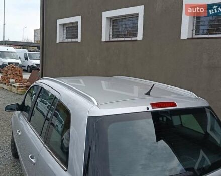 Опель Зафира 2008 в Дубно на Automoto.ua Серый Опель Зафира, объемом двигателя 1.6 л и пробегом 181 тыс. км за 5450 $, фото 7 на Automoto.ua
