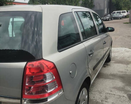 Сірий Опель Зафіра, об'ємом двигуна 1.8 л та пробігом 146 тис. км за 7800 $, фото 6 на Automoto.ua