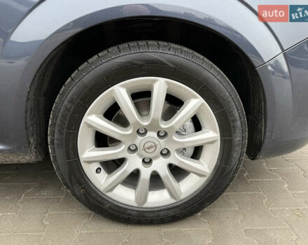 Серый Опель Зафира, объемом двигателя 1.6 л и пробегом 212 тыс. км за 6350 $, фото 47 на Automoto.ua