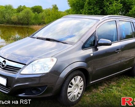 Серый Опель Зафира, объемом двигателя 1.6 л и пробегом 178 тыс. км за 6300 $, фото 3 на Automoto.ua