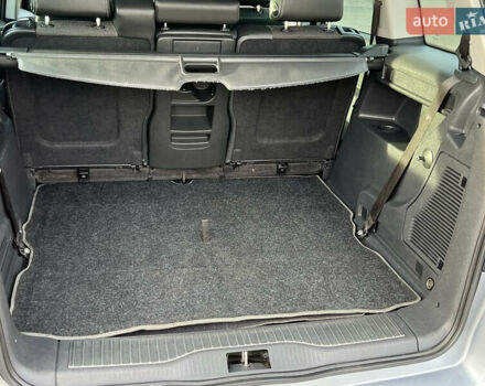 Серый Опель Зафира, объемом двигателя 1.7 л и пробегом 242 тыс. км за 6399 $, фото 27 на Automoto.ua