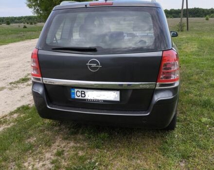 Серый Опель Зафира, объемом двигателя 1.6 л и пробегом 170 тыс. км за 6300 $, фото 5 на Automoto.ua