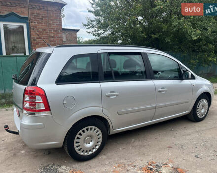 Серый Опель Зафира, объемом двигателя 1.6 л и пробегом 210 тыс. км за 6650 $, фото 9 на Automoto.ua