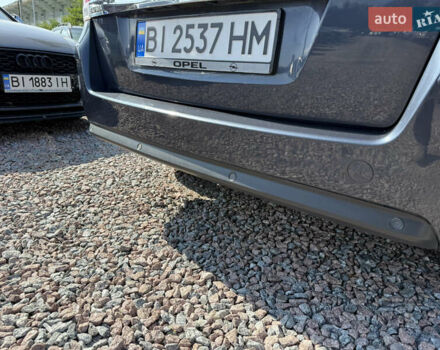Серый Опель Зафира, объемом двигателя 1.7 л и пробегом 210 тыс. км за 6700 $, фото 11 на Automoto.ua