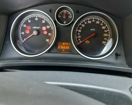 Серый Опель Зафира, объемом двигателя 2.2 л и пробегом 276 тыс. км за 5850 $, фото 1 на Automoto.ua