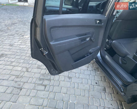 Сірий Опель Зафіра, об'ємом двигуна 0 л та пробігом 250 тис. км за 6900 $, фото 27 на Automoto.ua
