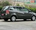 Сірий Опель Зафіра, об'ємом двигуна 1.6 л та пробігом 208 тис. км за 6199 $, фото 9 на Automoto.ua