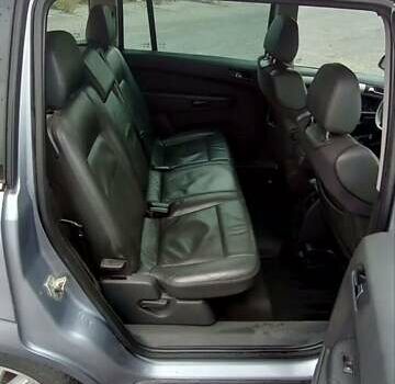 Серый Опель Зафира, объемом двигателя 1.8 л и пробегом 232 тыс. км за 7400 $, фото 19 на Automoto.ua