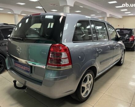 Серый Опель Зафира, объемом двигателя 0 л и пробегом 204 тыс. км за 6000 $, фото 5 на Automoto.ua