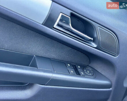 Серый Опель Зафира, объемом двигателя 1.6 л и пробегом 181 тыс. км за 6500 $, фото 34 на Automoto.ua