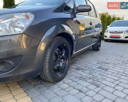 Серый Опель Зафира, объемом двигателя 1.8 л и пробегом 250 тыс. км за 6800 $, фото 7 на Automoto.ua