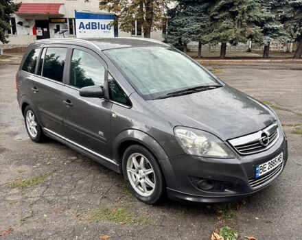 Серый Опель Зафира, объемом двигателя 1.9 л и пробегом 302 тыс. км за 5950 $, фото 5 на Automoto.ua