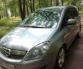 Серый Опель Зафира, объемом двигателя 1.7 л и пробегом 207 тыс. км за 6000 $, фото 2 на Automoto.ua