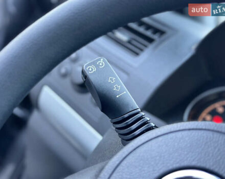 Серый Опель Зафира, объемом двигателя 1.6 л и пробегом 181 тыс. км за 6500 $, фото 43 на Automoto.ua