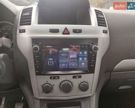 Серый Опель Зафира, объемом двигателя 1.8 л и пробегом 203 тыс. км за 6800 $, фото 7 на Automoto.ua