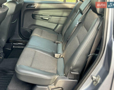 Серый Опель Зафира, объемом двигателя 1.7 л и пробегом 242 тыс. км за 6399 $, фото 28 на Automoto.ua