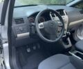 Серый Опель Зафира, объемом двигателя 1.6 л и пробегом 208 тыс. км за 5800 $, фото 26 на Automoto.ua
