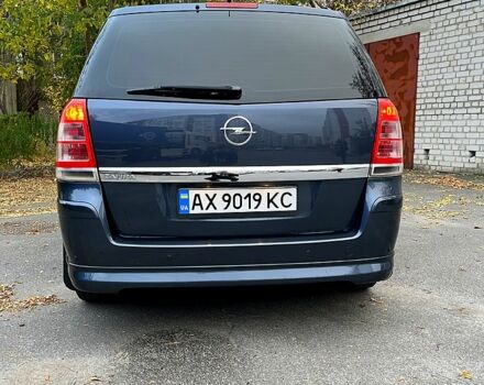 Сірий Опель Зафіра, об'ємом двигуна 1.8 л та пробігом 279 тис. км за 8500 $, фото 3 на Automoto.ua