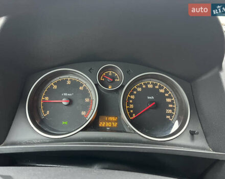 Серый Опель Зафира, объемом двигателя 1.7 л и пробегом 222 тыс. км за 6600 $, фото 30 на Automoto.ua