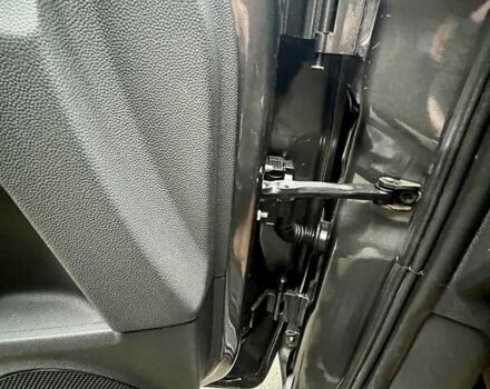 Серый Опель Зафира, объемом двигателя 1.6 л и пробегом 208 тыс. км за 6550 $, фото 36 на Automoto.ua