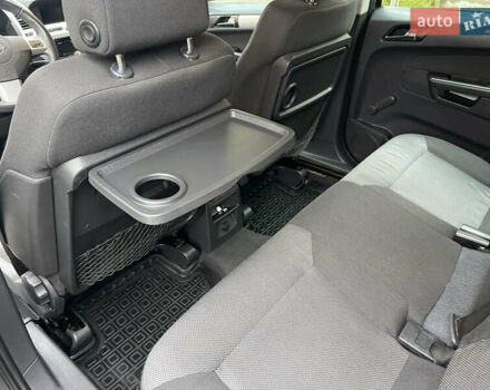 Серый Опель Зафира, объемом двигателя 1.8 л и пробегом 176 тыс. км за 5600 $, фото 23 на Automoto.ua