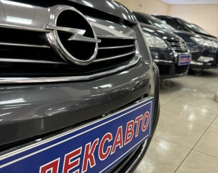 Серый Опель Зафира, объемом двигателя 1.7 л и пробегом 250 тыс. км за 6500 $, фото 1 на Automoto.ua