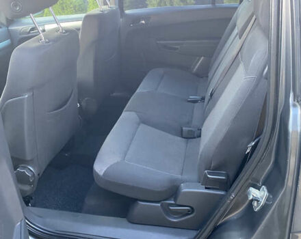 Серый Опель Зафира, объемом двигателя 1.8 л и пробегом 250 тыс. км за 6800 $, фото 20 на Automoto.ua