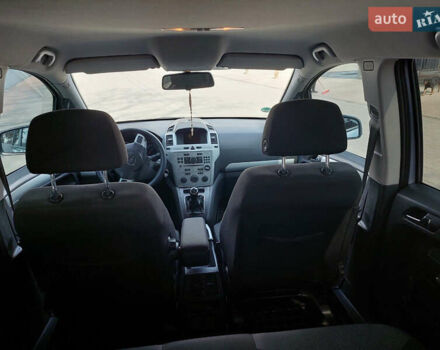 Серый Опель Зафира, объемом двигателя 1.7 л и пробегом 256 тыс. км за 6000 $, фото 12 на Automoto.ua