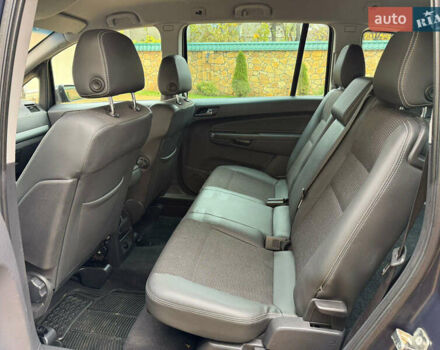 Серый Опель Зафира, объемом двигателя 1.8 л и пробегом 228 тыс. км за 6499 $, фото 13 на Automoto.ua