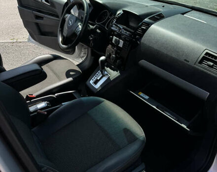 Серый Опель Зафира, объемом двигателя 1.91 л и пробегом 220 тыс. км за 8000 $, фото 15 на Automoto.ua