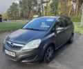 Серый Опель Зафира, объемом двигателя 1.6 л и пробегом 227 тыс. км за 5700 $, фото 1 на Automoto.ua